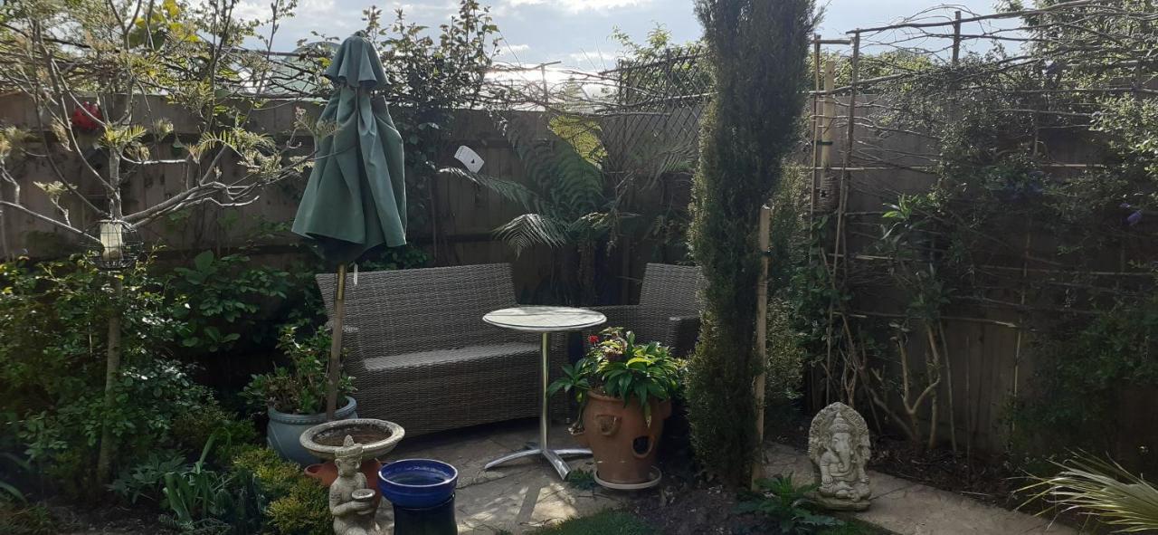 شقة شيشستر  في Rookery View West Wittering المظهر الخارجي الصورة